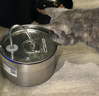 Premium Katten Drinkfontein van RVS – Stil, Hygiënisch & Gezond Drinken